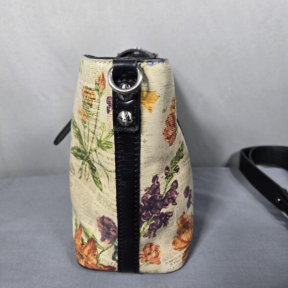 Patricia Nash Leather Crossbody Bag Floral Newspaper Print Buckle Front Zip - Picture 5 of 13